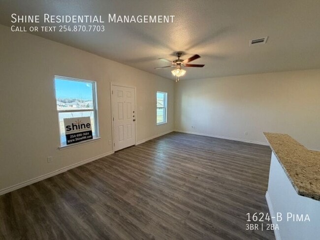 Building Photo - 1624-B Pima-