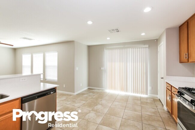 Building Photo - 413 Big Cliff Ave