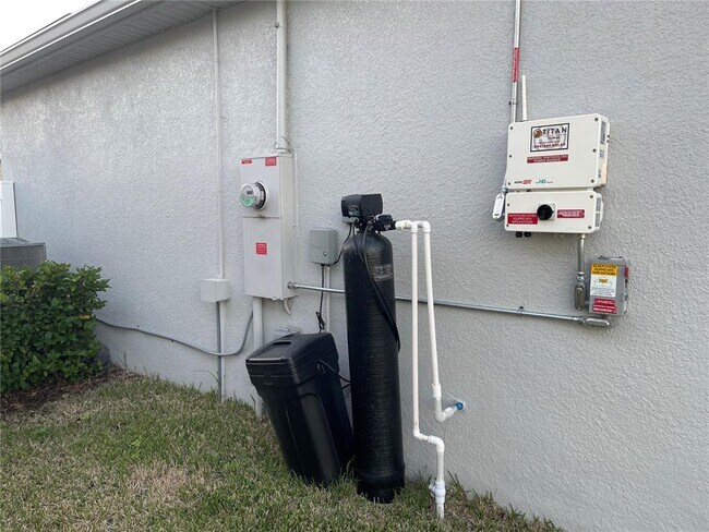 Building Photo - 1536 Pines End Pl