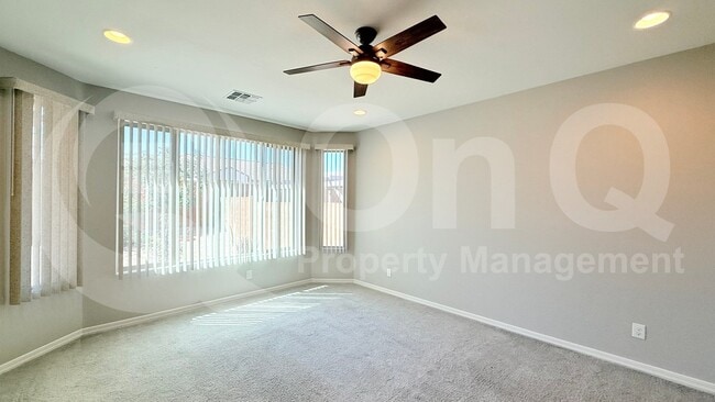 Building Photo - 25945 W Horsham Dr