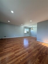 Building Photo - 153-16 110th Rd