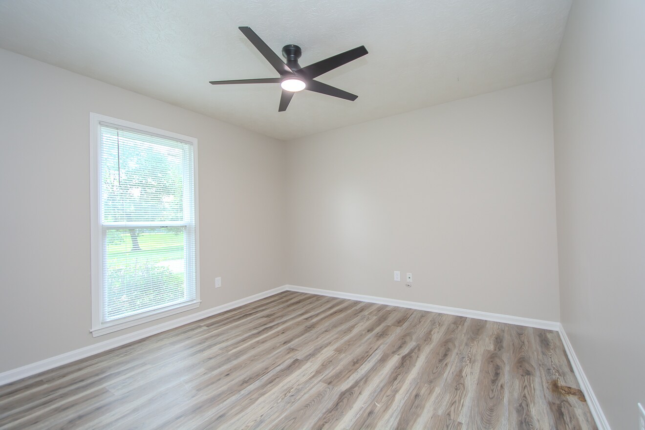 Building Photo - 1335 Heafer Rd