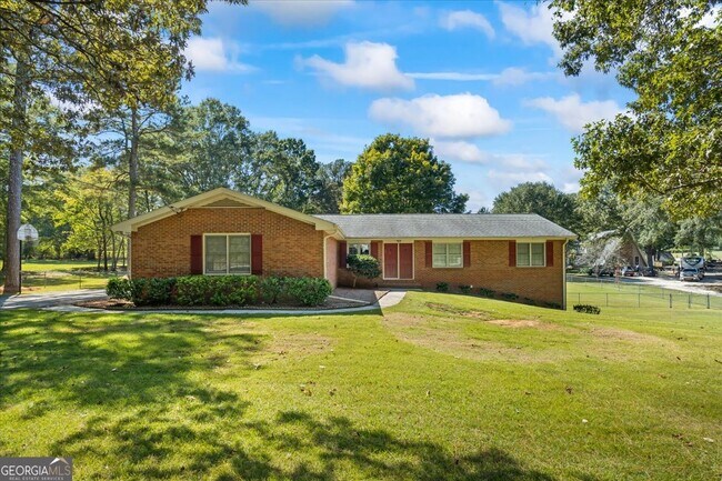 Primary Photo - 3929 Lenora Church Rd