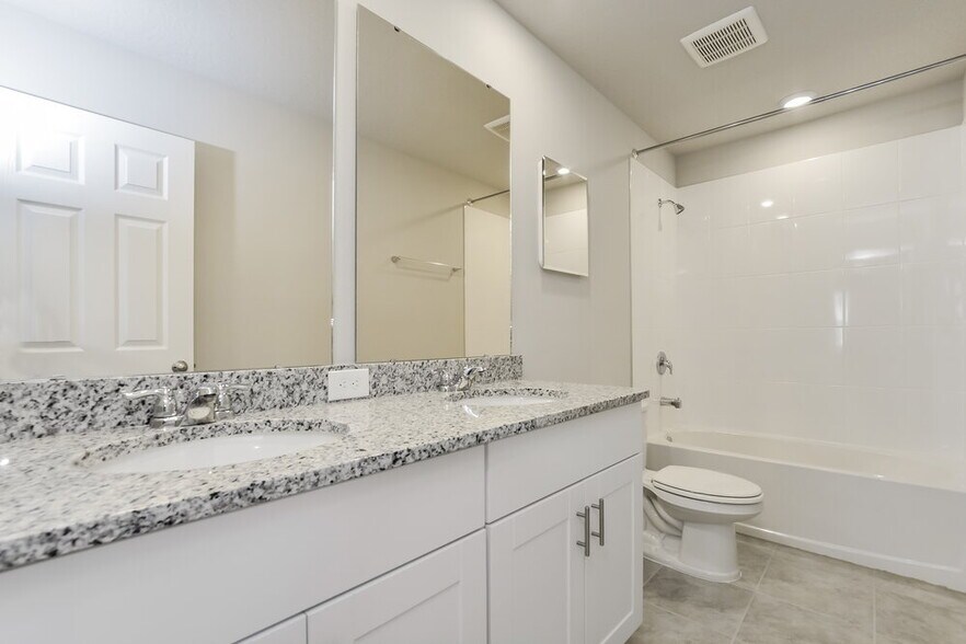 Building Photo - 5244 Stephs Field St