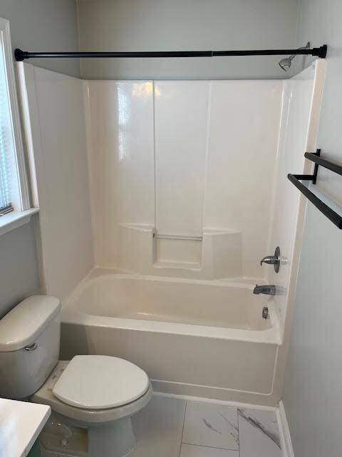 Building Photo - 134 Brookstone Ct