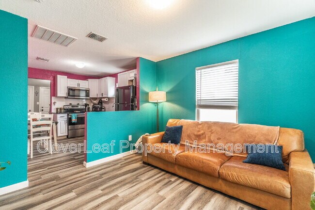 Building Photo - 2735 Pecan Valley Dr