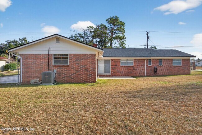 Building Photo - 2766 Greenridge Rd