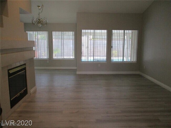 Building Photo - 4601 Savin Cir