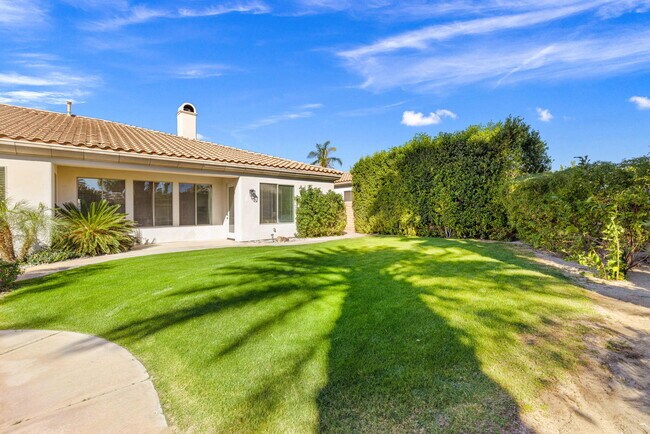 Building Photo - 49460 Rancho San Francisquito