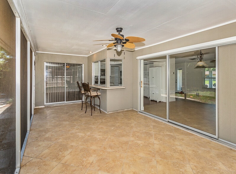 Building Photo - 500 Sunset Beach Dr