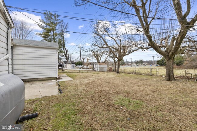 Building Photo - 18 Armor Ct