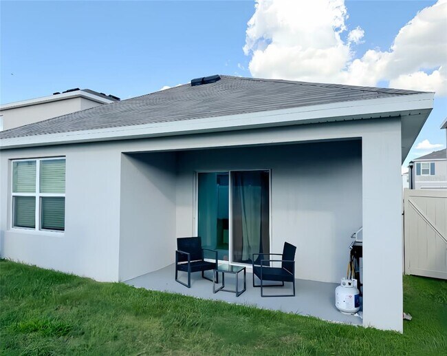 Building Photo - 5675 Chorleywood Ln