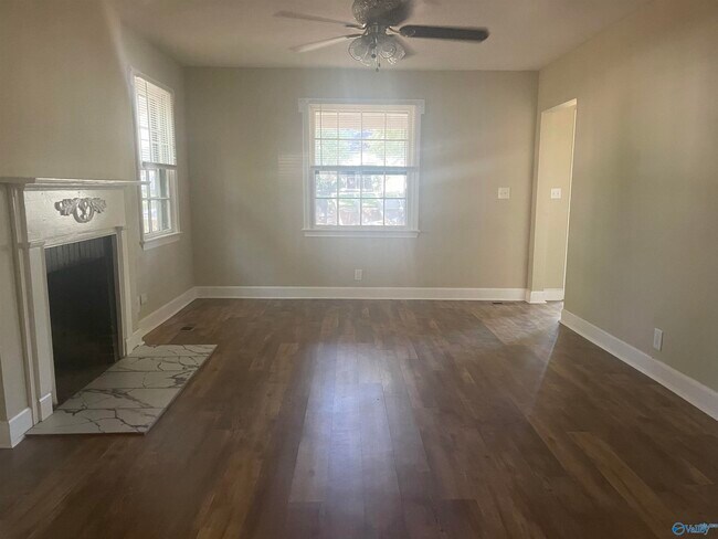 Building Photo - 2018 Sewanee Rd SW