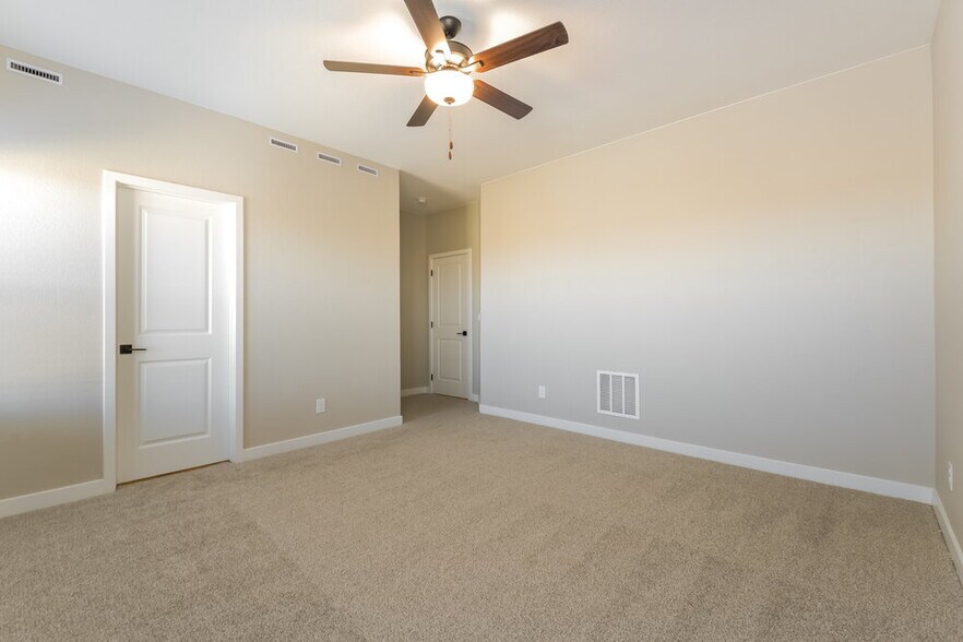Building Photo - 9466 Yampa Ct