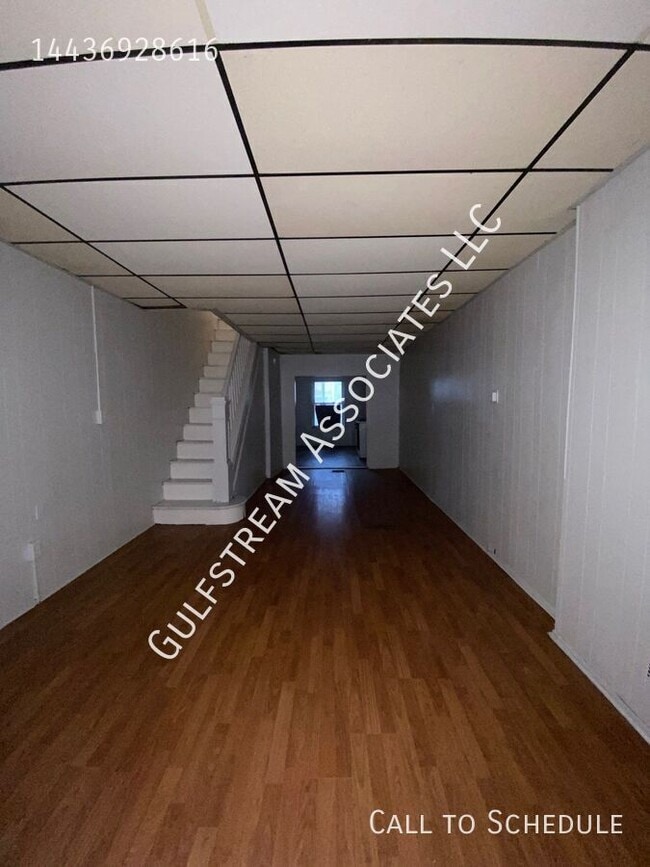 Building Photo - 622 N Glover St