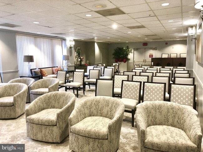 Building Photo - 3310 N Leisure World Blvd