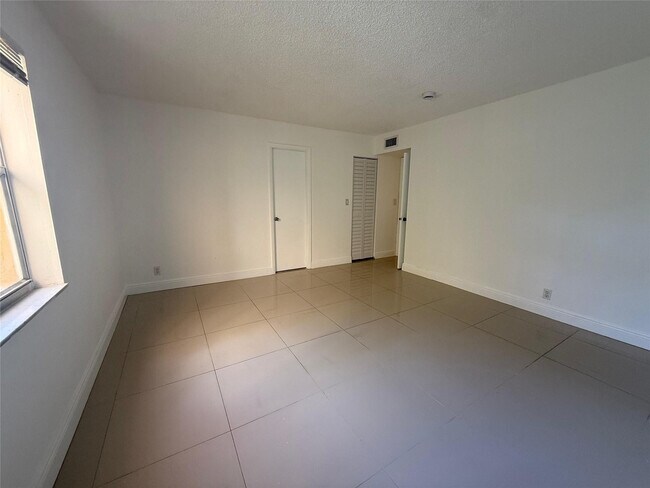 Building Photo - 18101 NW 68th Ave