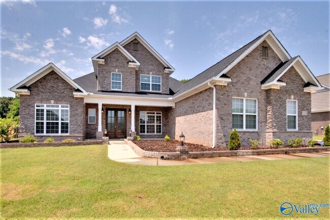 Primary Photo - 330 Merrydale Dr