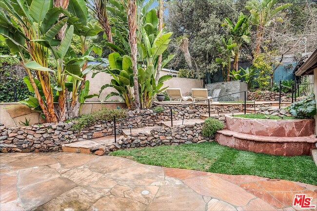 Building Photo - 1600 Benedict Canyon Drive