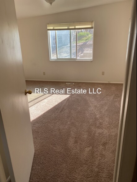 Building Photo - 8705 S Altair Drive