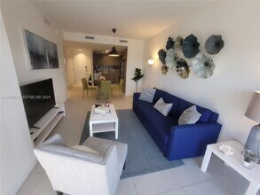 Building Photo - 5350 NW 84th Ave