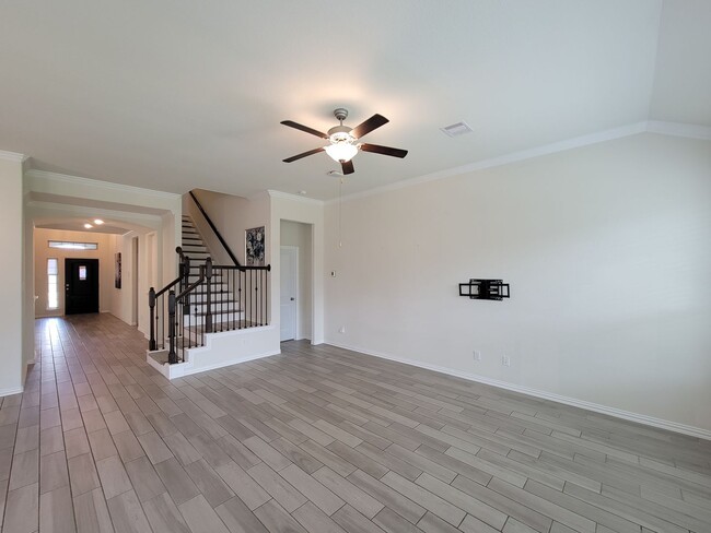 Building Photo - This thoughtfully designed home boasts 4 spacious bedrooms (2 down) and 3.5 baths, providing ampl...