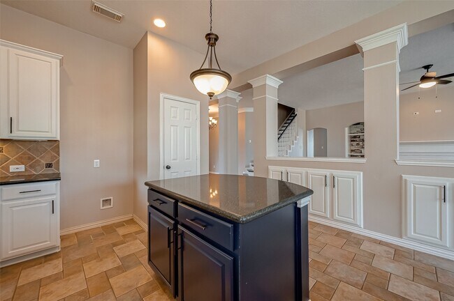 Building Photo - 7214 Glenwick Ct