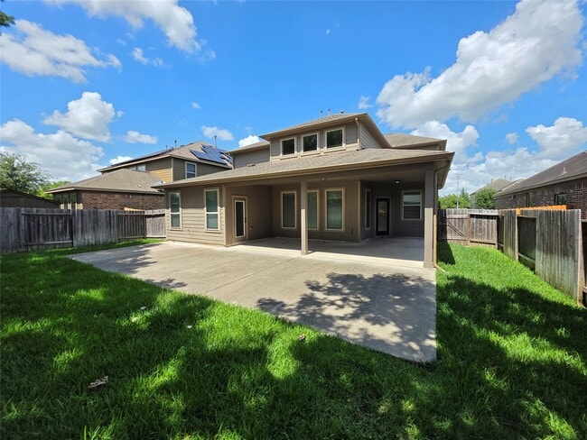 Building Photo - 4427 Garden Ridge Ct