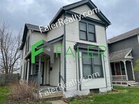 Building Photo - Beautiful South Park Home