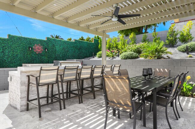 Building Photo - 79575 Camelback Dr