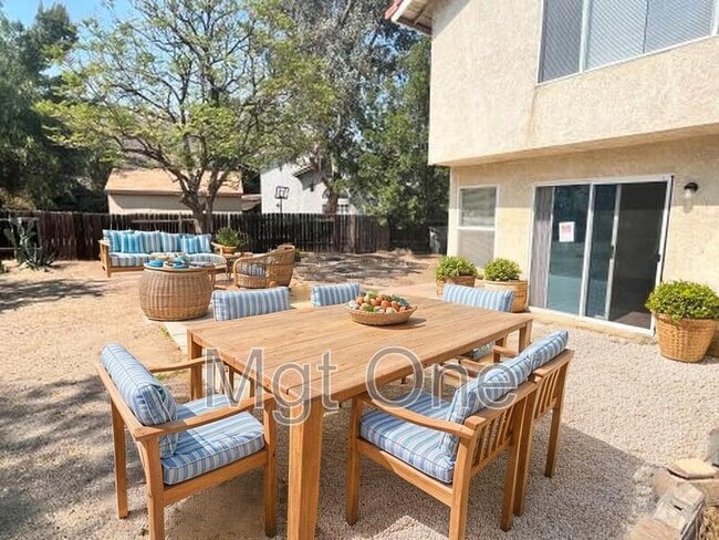 Building Photo - 11705 Snapdragon Ln