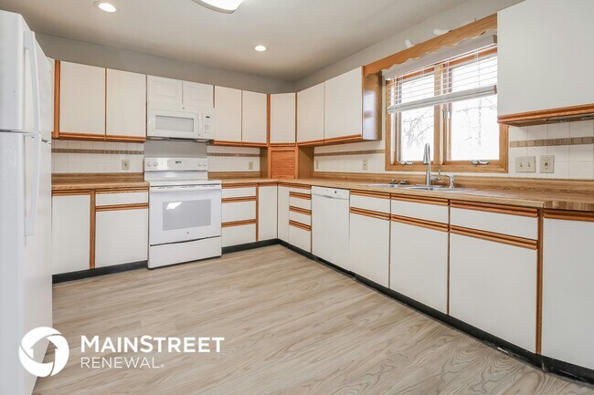 Building Photo - 7125 Cedar St