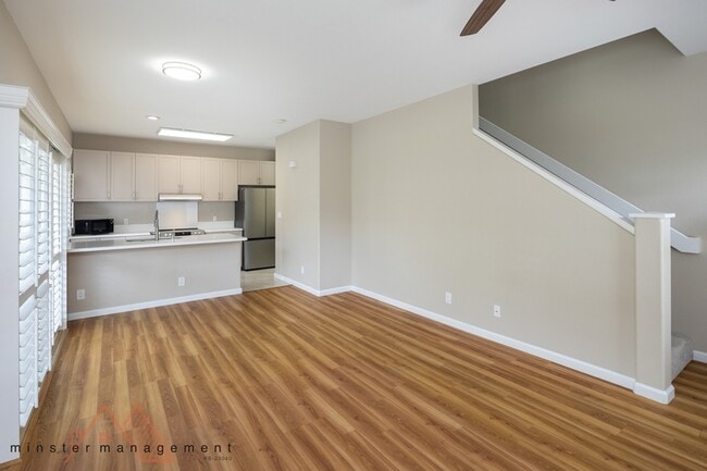 Building Photo - 7080 Hawaii Kai Dr