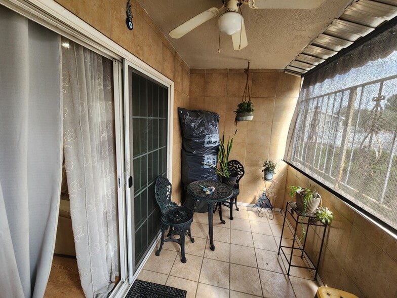 Building Photo - 6904 Radford Ave