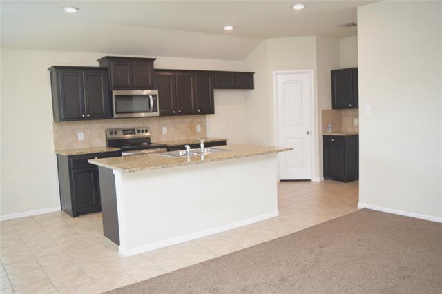 Building Photo - 601 Buzzard Lake Trl