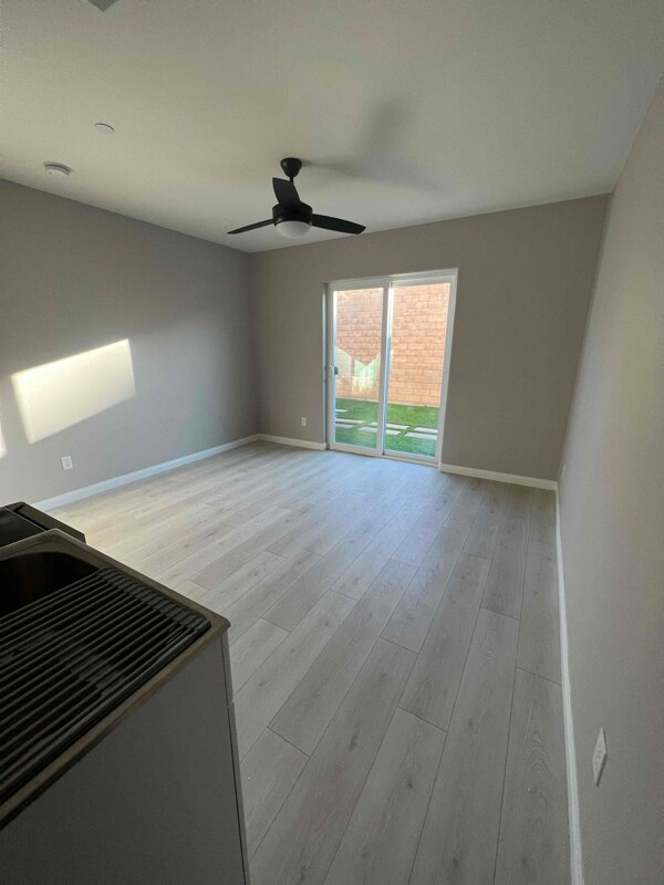 Building Photo - 1 1st St