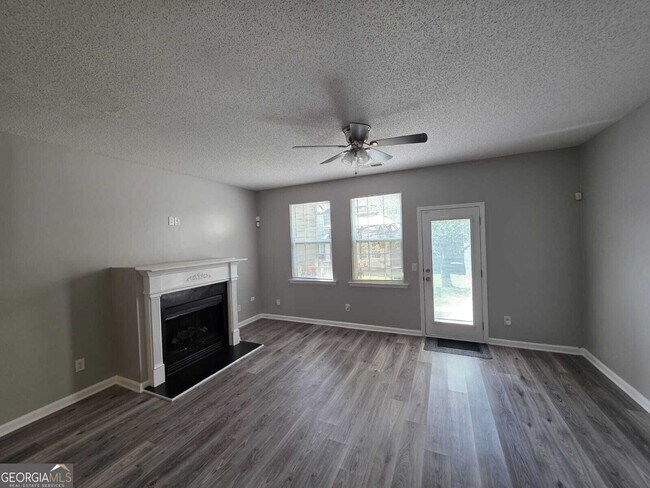 Building Photo - 1722 Bayrose Cir