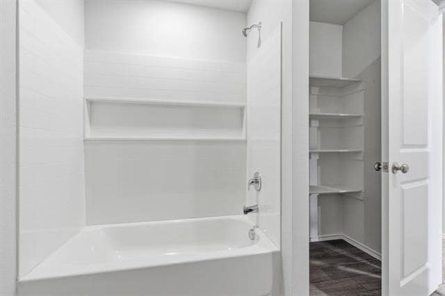 Building Photo - 805 Bluffview Dr