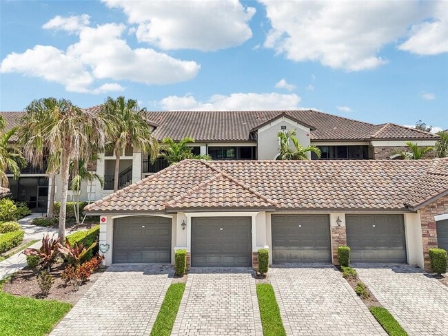 Building Photo - 5528 Palmer Cir