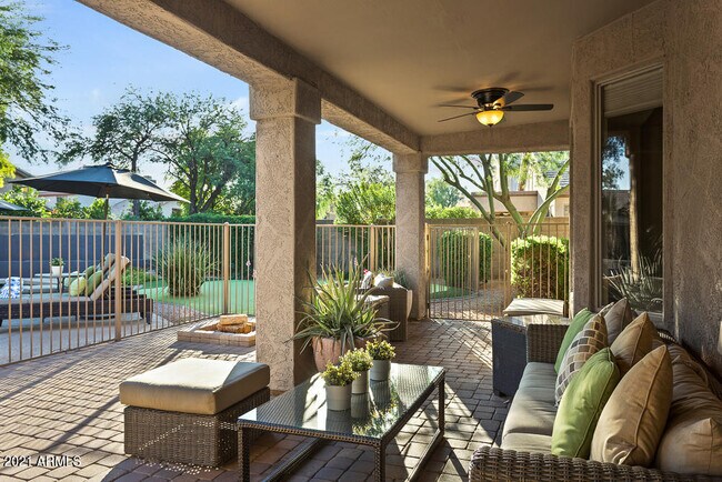 Building Photo - 6785 E Evans Dr