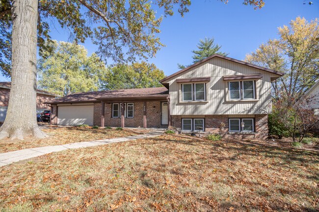 Building Photo - 710 Earl Lee Dr