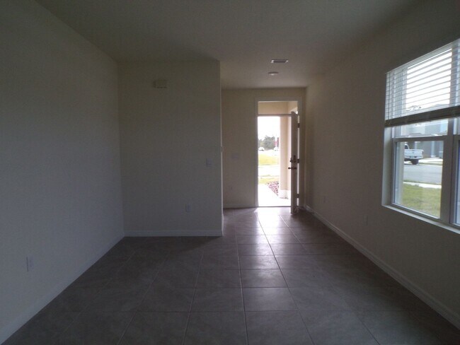 Building Photo - 4347 Testana Ln