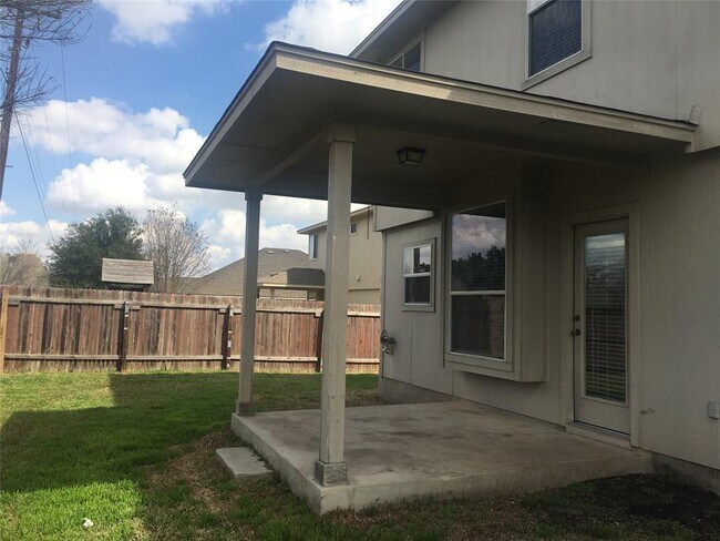 Building Photo - 4125 Pebble Ridge Cove