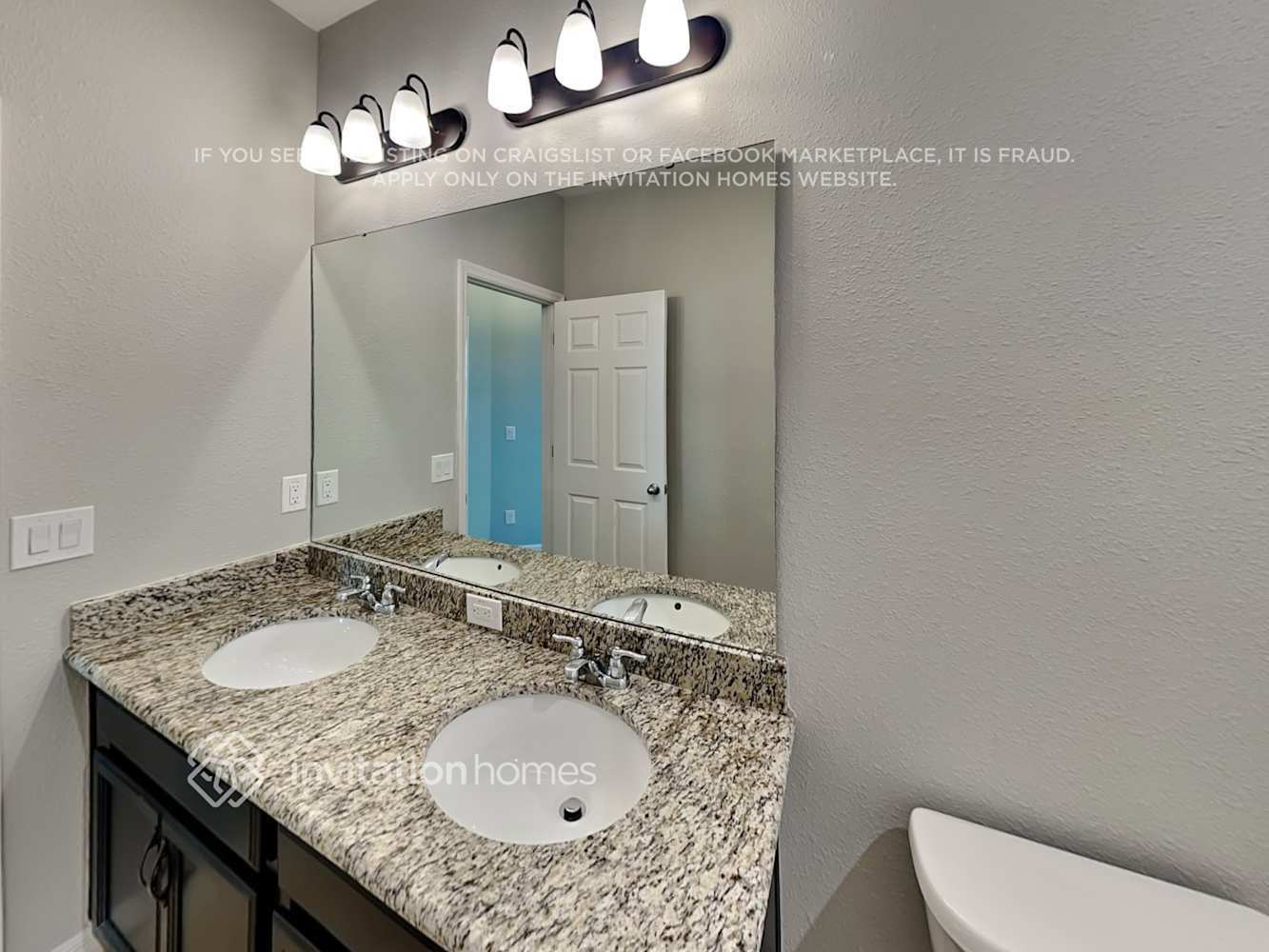 Building Photo - 561 Fortanini Cir