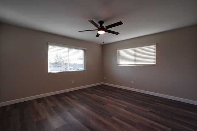 Building Photo - Beautiful Yucaipa Home with Private Garage