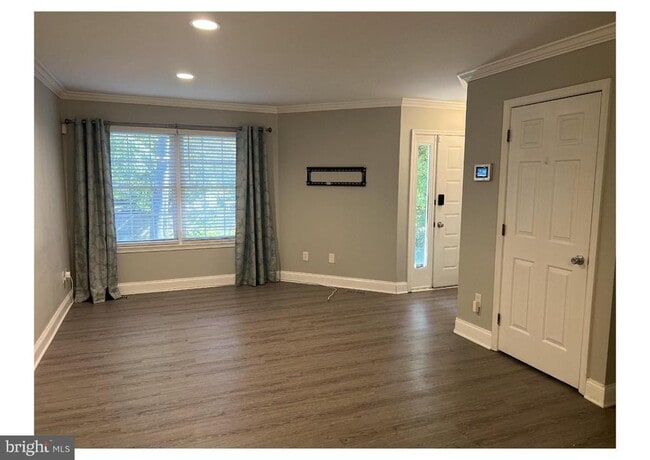 Building Photo - 940 Ivy Trail