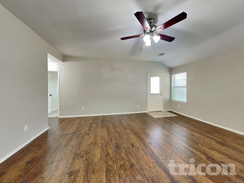 Building Photo - 23319 Dukes Run Dr