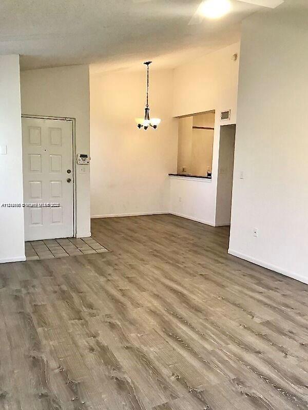 Building Photo - 2841 N Oakland Forest Dr