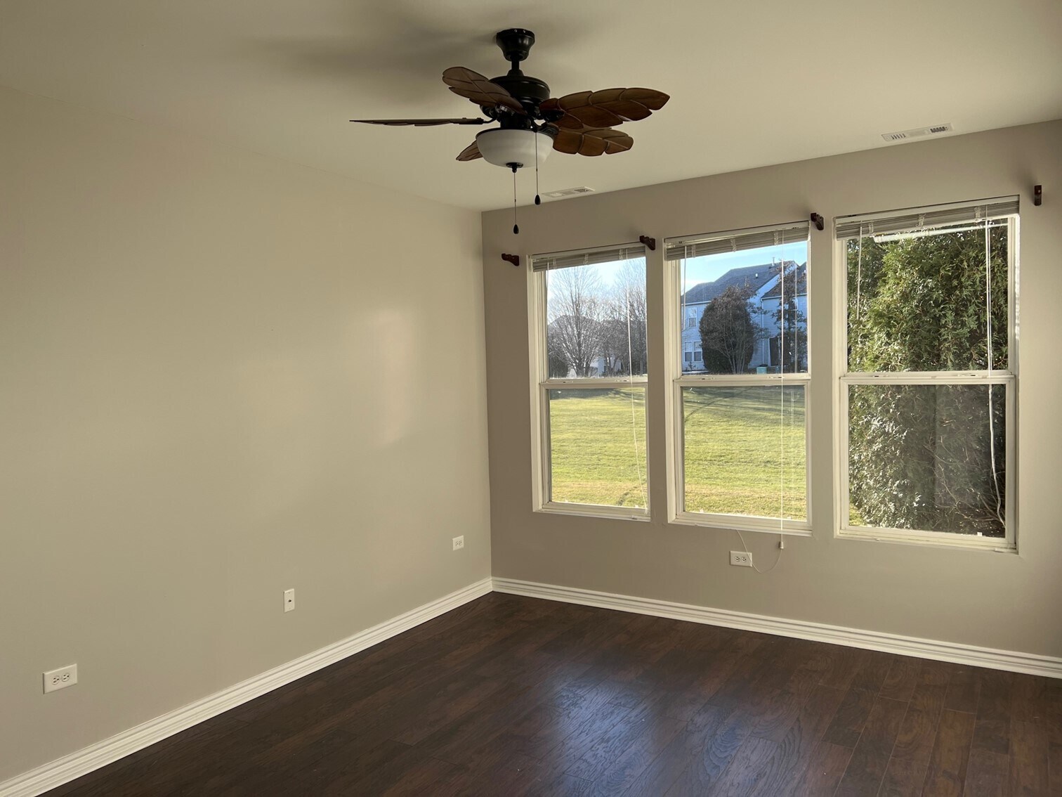 Bedroom 2 - 3333 Bromley Ln
