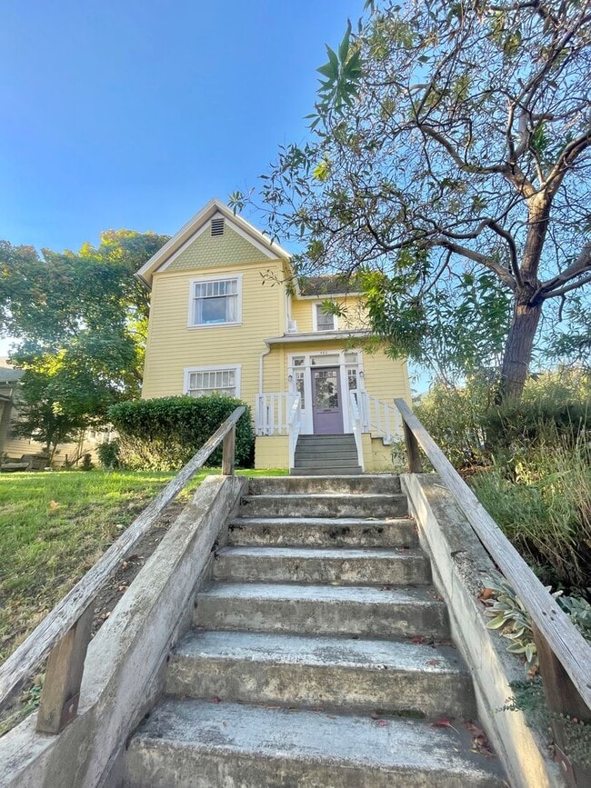 Building Photo - CPM Real Estate Services